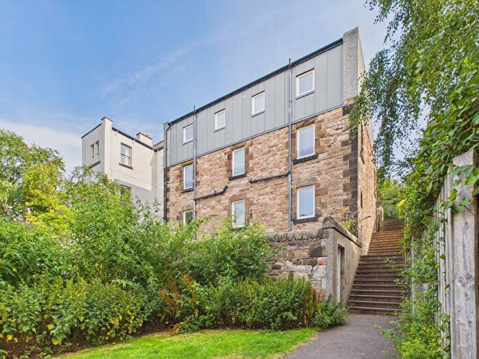 6 Bedroom Flat To Rent In St Leonards Bank, Newington, Edinburgh, EH8