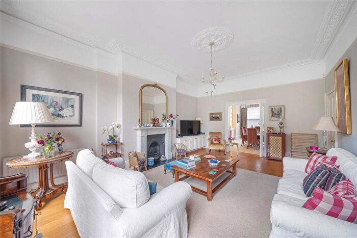 6 Bedroom Semi-Detached House For Sale In Croxted Road, London, SE21
