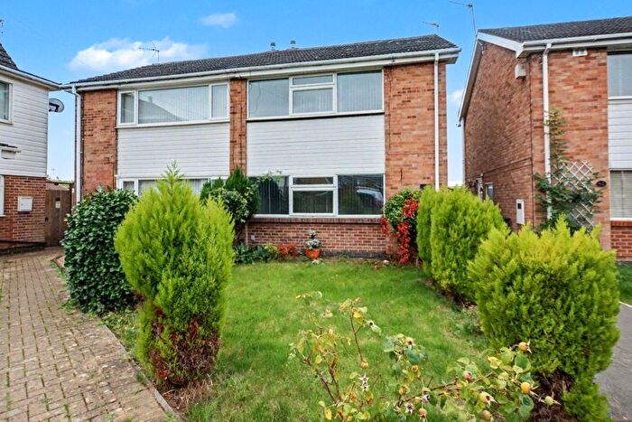 3 Bedroom Semi-Detached House To Rent In Lynden Avenue, Long Eaton, NG10