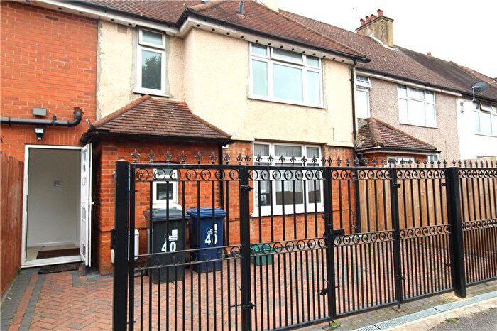 5 Bedroom Terraced House To Rent In Olive Road, Ealing, W5