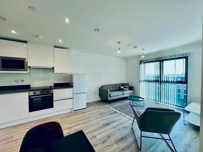 1 Bedroom Flat To Rent In Fox House, Erasmus Drive, Derby, DE1