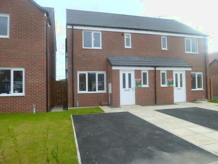 3 Bedroom Semi-Detached House To Rent In Alnwick Way, Amble, Northumberland, NE65