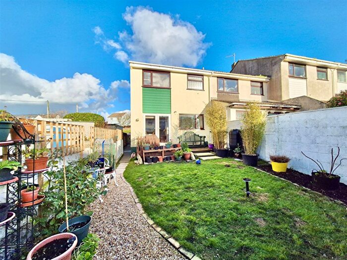 3 Bedroom End Terrace House For Sale In Wheal Rose, Porthleven, TR13