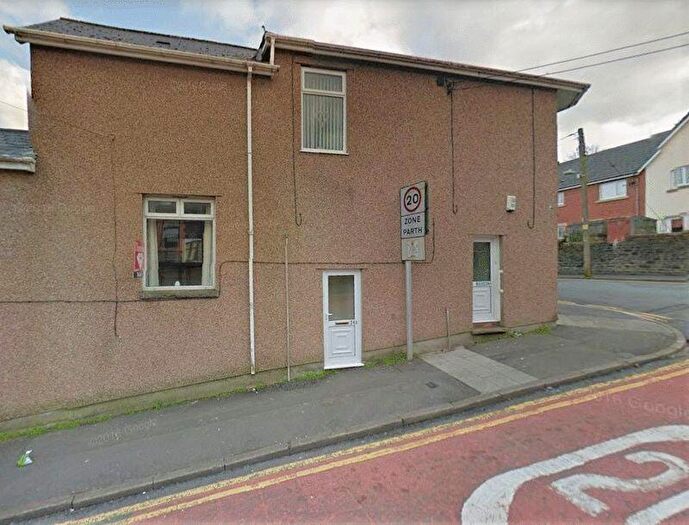 1 Bedroom Flat To Rent In Park Crescent, Bargoed, CF81