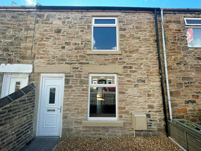 2 Bedroom House For Sale In High Street, Howden Le Wear, DL15