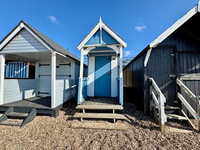 Detached House For Sale In Beach Hut, Thorpe Bay, Essex, SS1