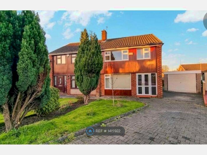 3 Bedroom Semi-Detached House To Rent In Fir Close, Poynton, Stockport, SK12