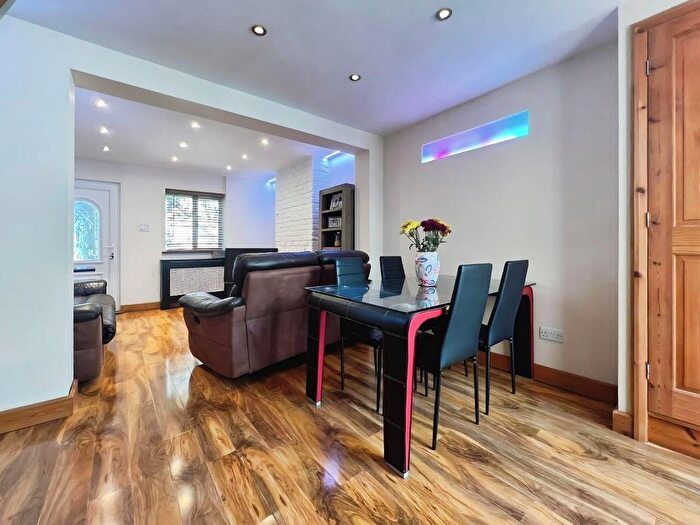 2 Bedroom End Of Terrace House For Sale In Whitfeld Road, Ashford, TN23