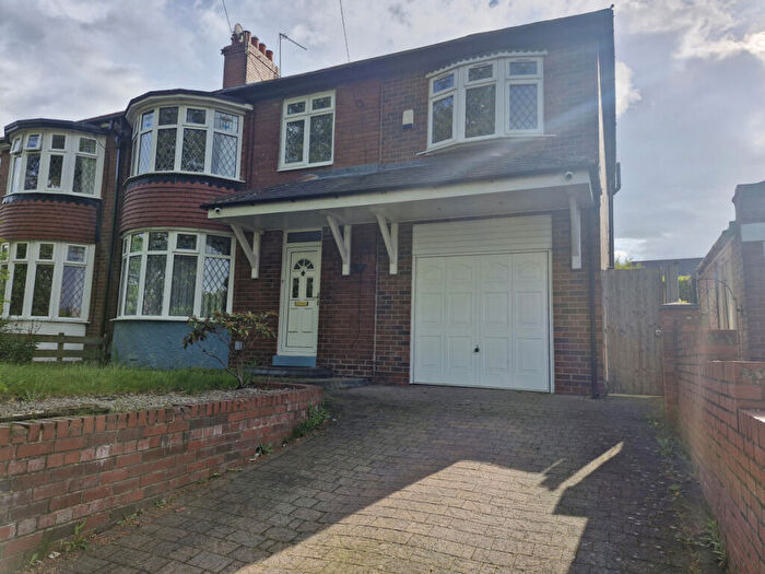 4 Bedroom Semi-Detached House To Rent In Chester Le Street County Durham, DH3