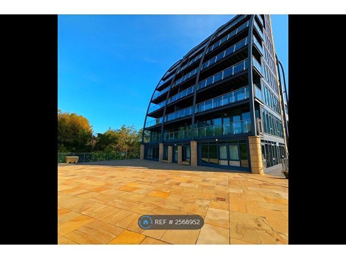 1 Bedroom Flat To Rent In Salts Mill Road, Shipley, BD17