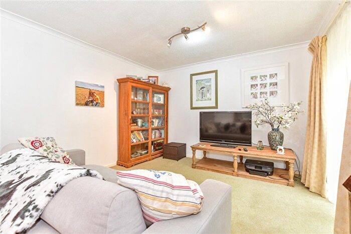 3 Bedroom Terraced House For Sale In Knowles Walk, Staplehurst, Tonbridge, Kent, TN12