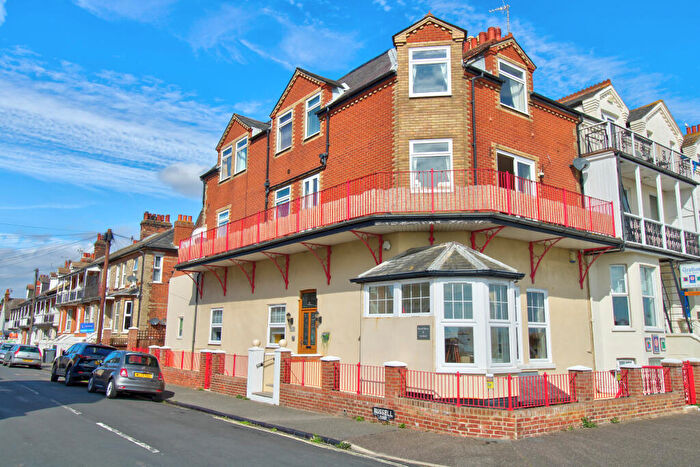 8 Bedroom Semi-Detached House For Sale In Sea Road, Felixstowe, IP11