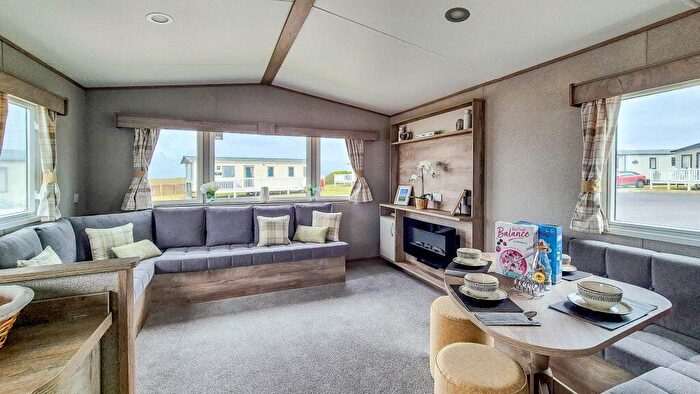 3 Bedroom Park Home For Sale In Amble Links Holiday Park, NE65