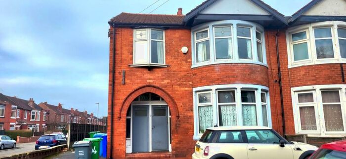 6 Bedroom Terraced House To Rent In Wellington Road, Bed, Fallowfield, Manchester, M14