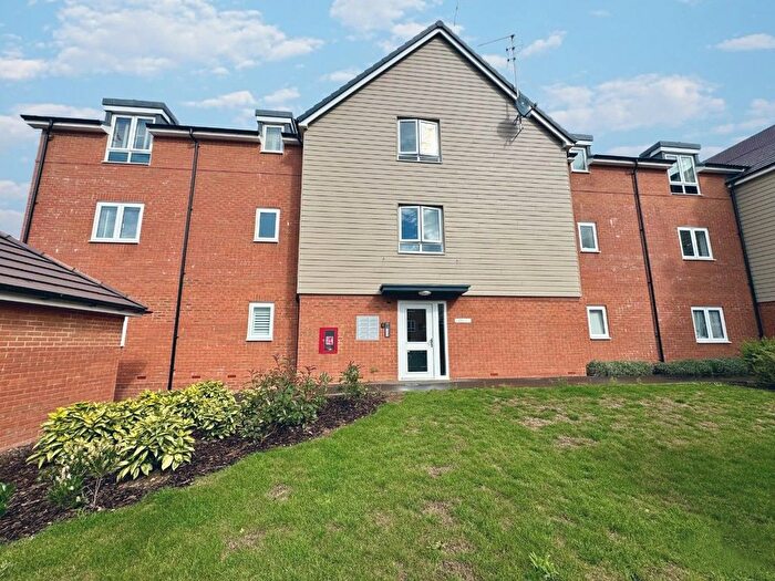2 Bedroom Flat For Sale In Flat, Newlands Place, Seaford, BN25