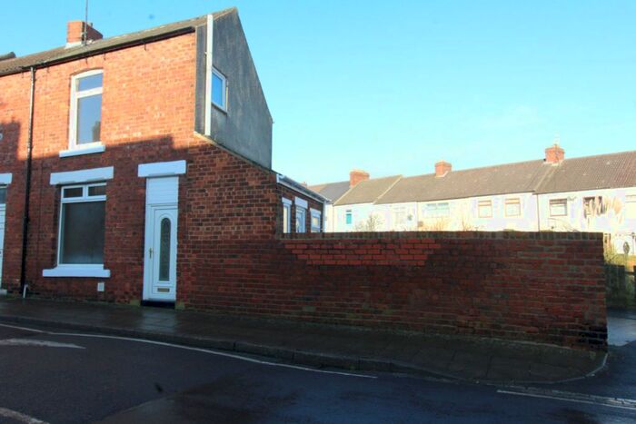 1 Bedroom End Of Terrace House To Rent In Foundry Street, Shildon, County Durham, DL4