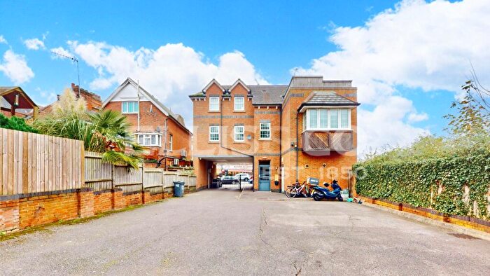 2 Bedroom Apartment To Rent In Tower Bridge Mews, Harrow, HA1