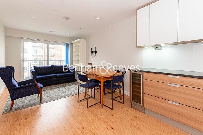 2 Bedroom Flat To Rent In Heritage Avenue, Beaufort Park, NW9