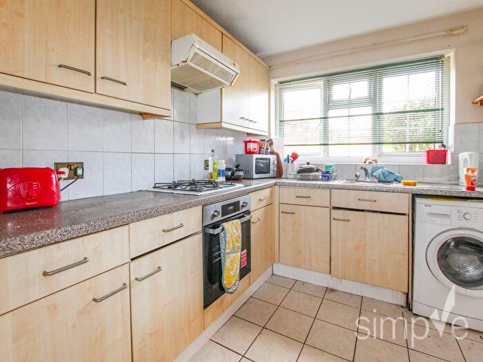 3 Bedroom Property To Rent In Lime Grove, Hayes, Middlesex, UB3