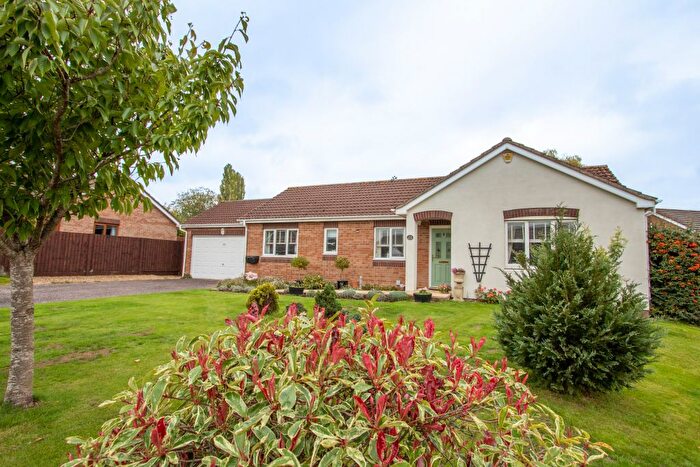3 Bedroom Bungalow For Sale In Thorne Farm Way, Ottery St Mary, EX11