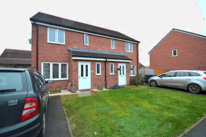 3 Bedroom Property To Rent In Sweetapple Close, Tidworth, SP9