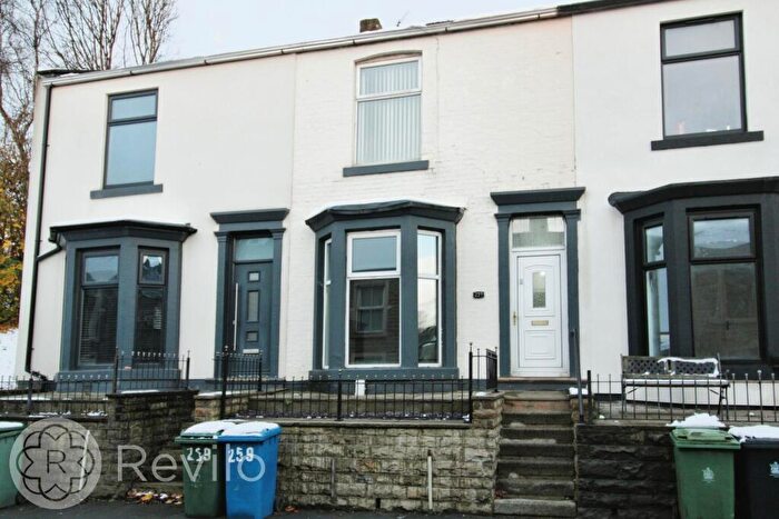 3 Bedroom Terraced House To Rent In Blackburn Road, Haslingden, BB4