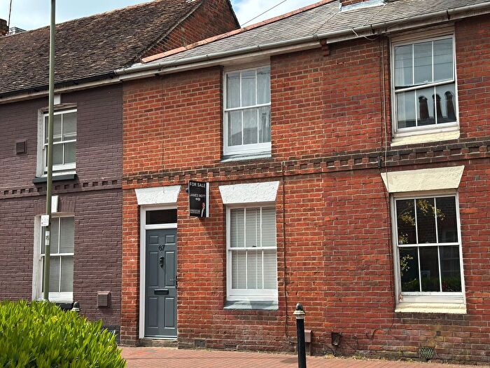 2 Bedroom Terraced House For Sale In Upper Brook Street, Winchester, SO23