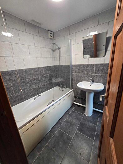 1 Bedroom Flat To Rent In Sackville Road, Hove, BN3