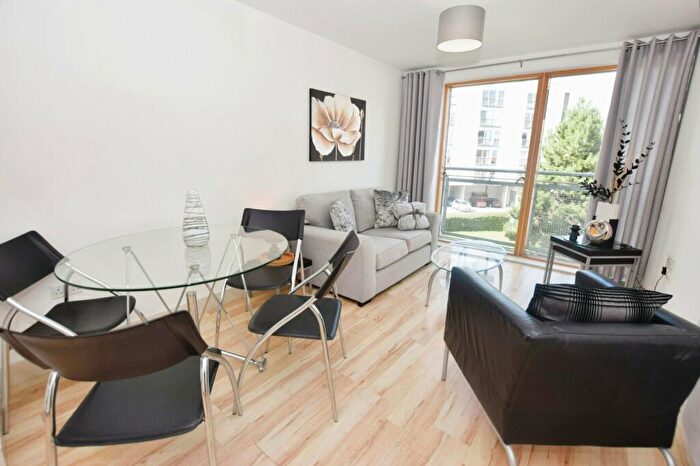 2 Bedroom Flat To Rent In Vie Building, Water Street, Castlefield, Manchester, M3