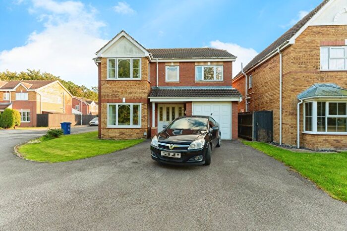 4 Bedroom Detached House For Sale In Brunel Close, Grimsby, DN32