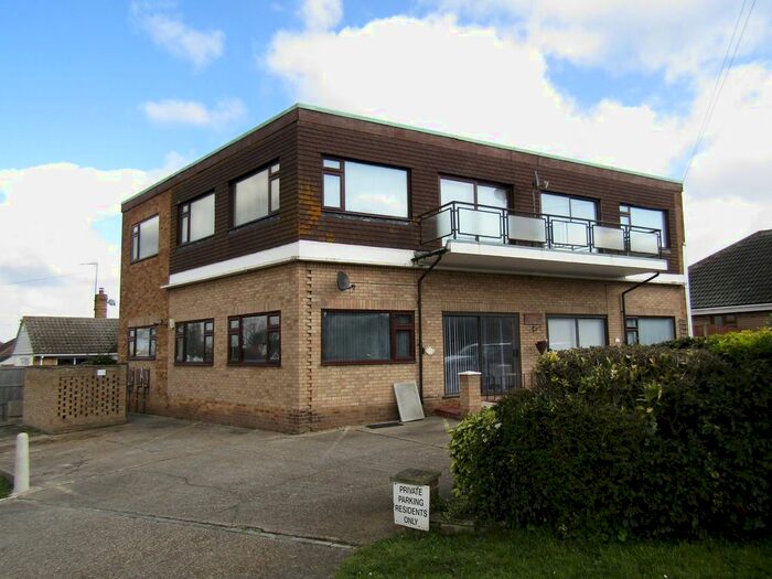 2 Bedroom Flat To Rent In Holland Road, Holland-On-Sea, Clacton-On-Sea, CO15