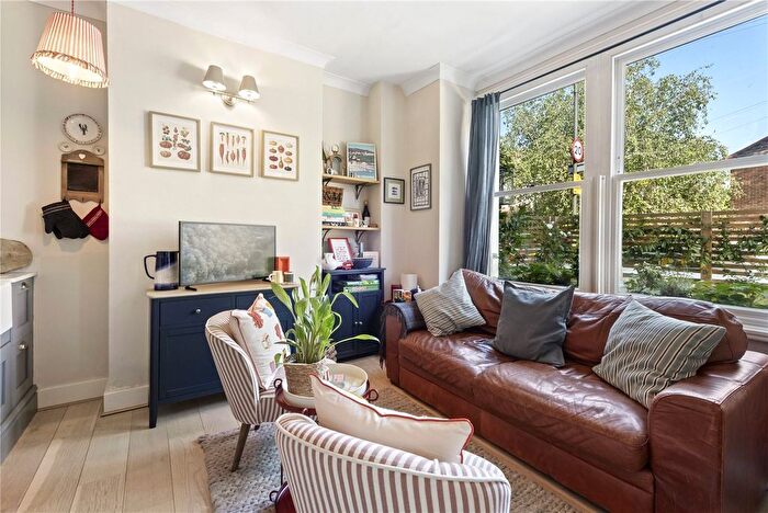 1 Bedroom End Terrace House For Sale In Kohat Road, Wimbledon, London, SW19