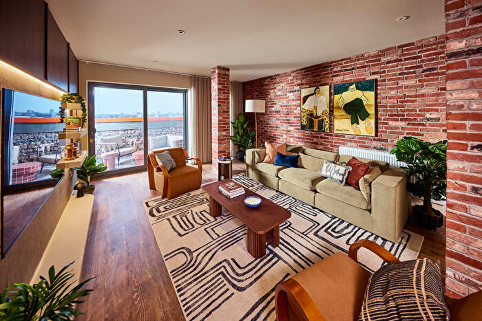 2 Bedroom Apartment For Sale In Regent Road, Tobacco Warehouse, Liverpool, L3