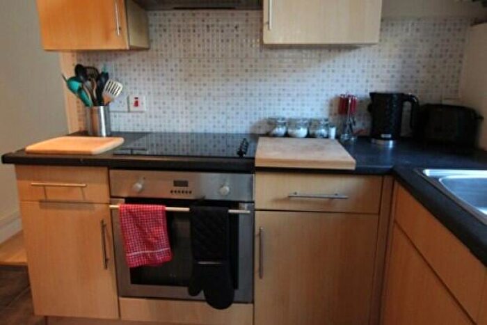 2 Bedroom Flat To Rent In Keppoch Street Cardiff, CF24