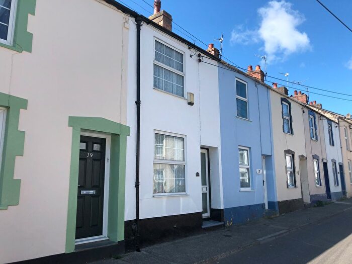 2 Bedroom Terraced House To Rent In Geneva Place, Bideford, EX39