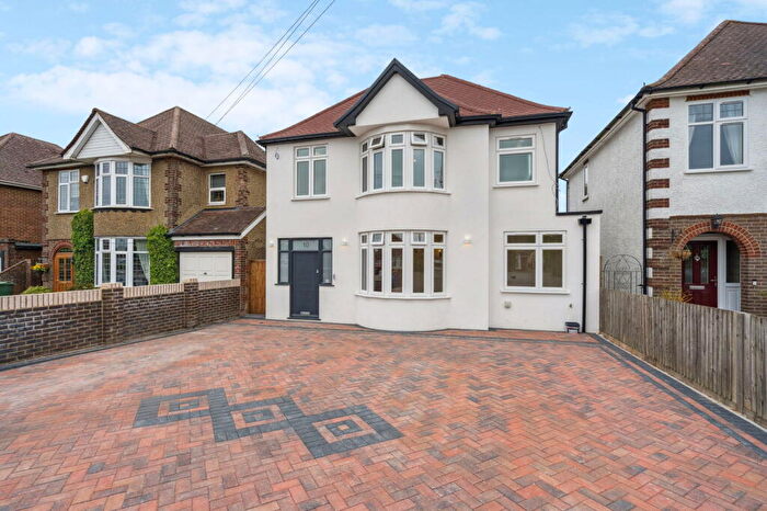 4 Bedroom Detached House For Sale In Totternhoe Road, Dunstable, LU6