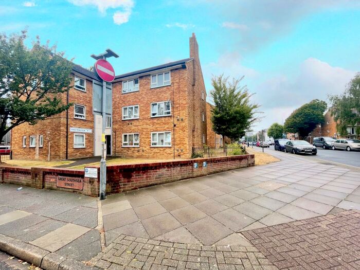 3 Bedroom Apartment To Rent In Kings Road, Southsea, PO5