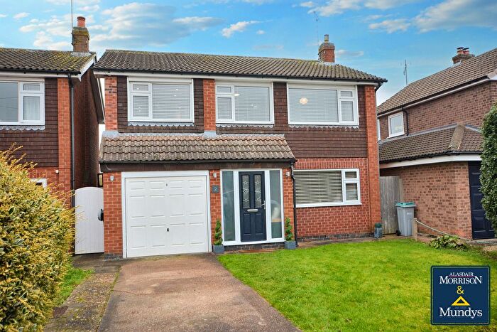 4 Bedroom Detached House For Sale In Pinewood Close, Southwell, NG25