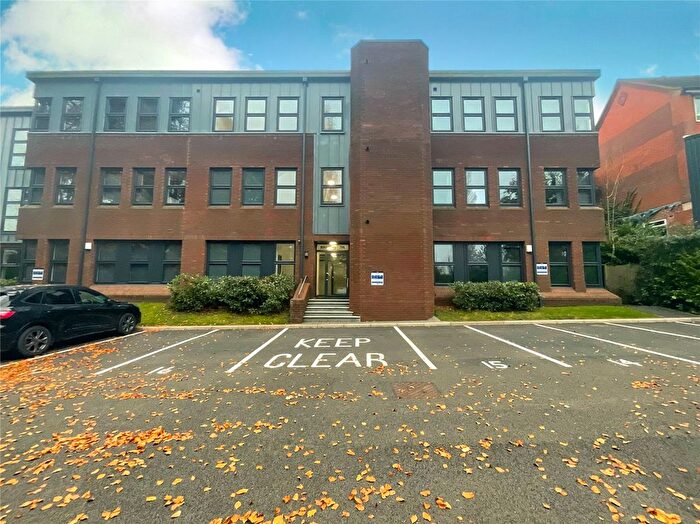 2 Bedroom Flat To Rent In Westhaven Road, Sutton Coldfield, West Midlands, B72