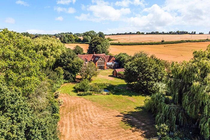 5 Bedroom Detached House For Sale In St. Marys Church Road, Mapledurwell, RG25