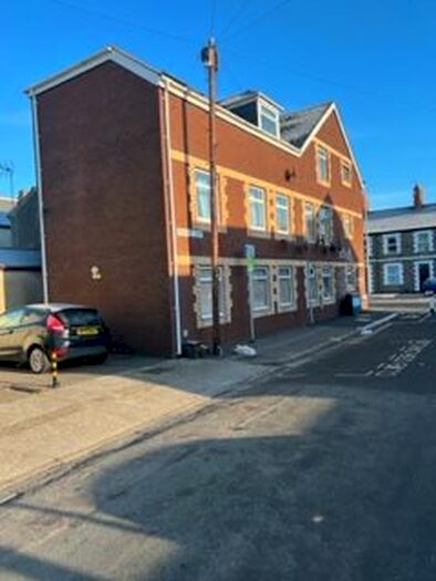 1 Bedroom Flat To Rent In Treherbert St, Cardiff, CF24