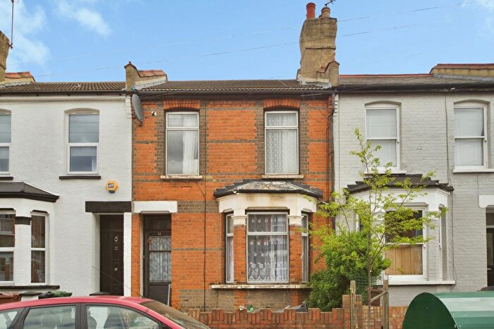 2 Bedroom Terraced House For Sale In Higham Hill Road, London, E17