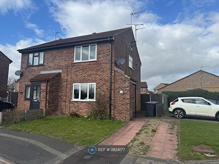 2 Bedroom Semi Detached House To Rent In Atwater Grove, Lincoln, LN2