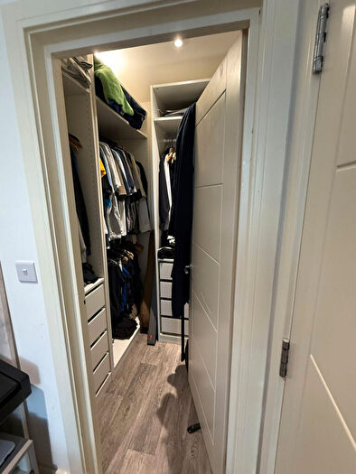 1 Bedroom Flat To Rent In London, E18
