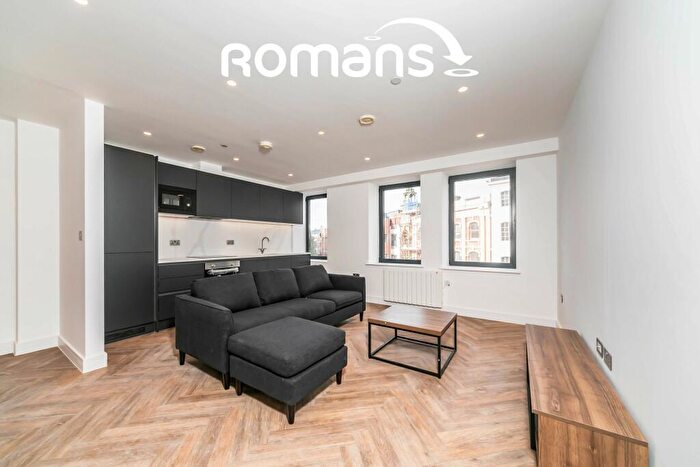 Apartment To Rent In Market Place, Reading, RG1