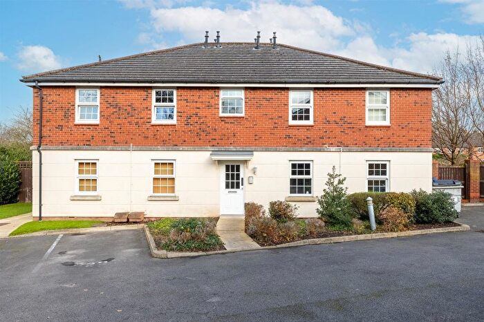 1 Bedroom Property For Sale In Clonners Field, Stapeley, CW5