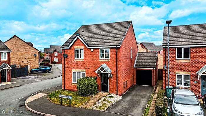 4 Bedroom Detached House For Sale In Swan Close, Nuneaton, Warwickshire, CV10