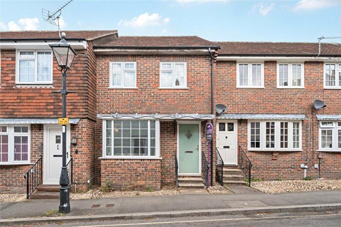2 Bedroom Terraced House For Sale In Sheep Street, Petersfield, Hampshire, GU32