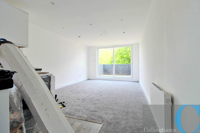 1 Bedroom Flat To Rent In Mantilla Road, Tooting, SW17