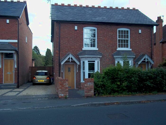 2 Bedroom Property To Rent In Tanworth Lane, Shirley, Solihull, B90